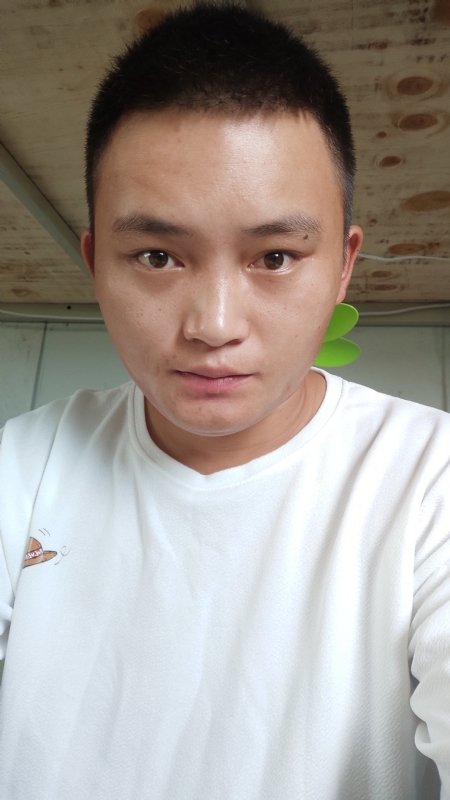 水里面的云呀的第一张照片--邵武征婚网