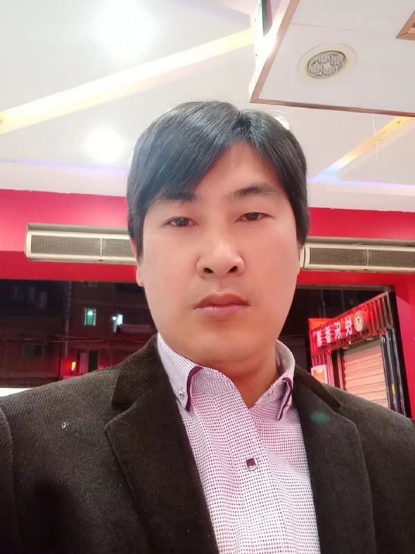 奔跑的第二张照片--邵武征婚网