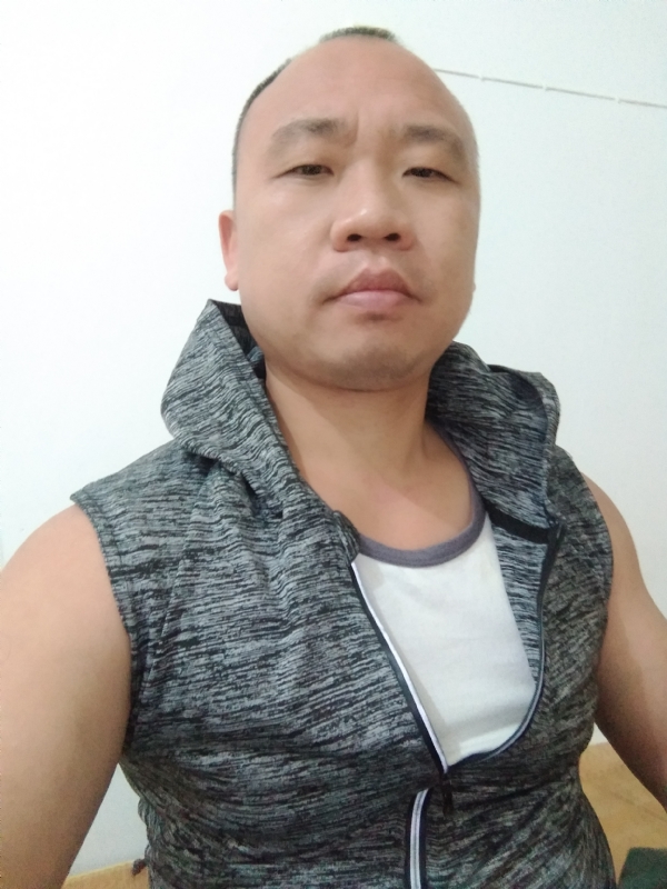 whm的第二张照片--邵武征婚网