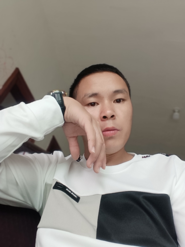 冷漠的第一张照片--邵武征婚网