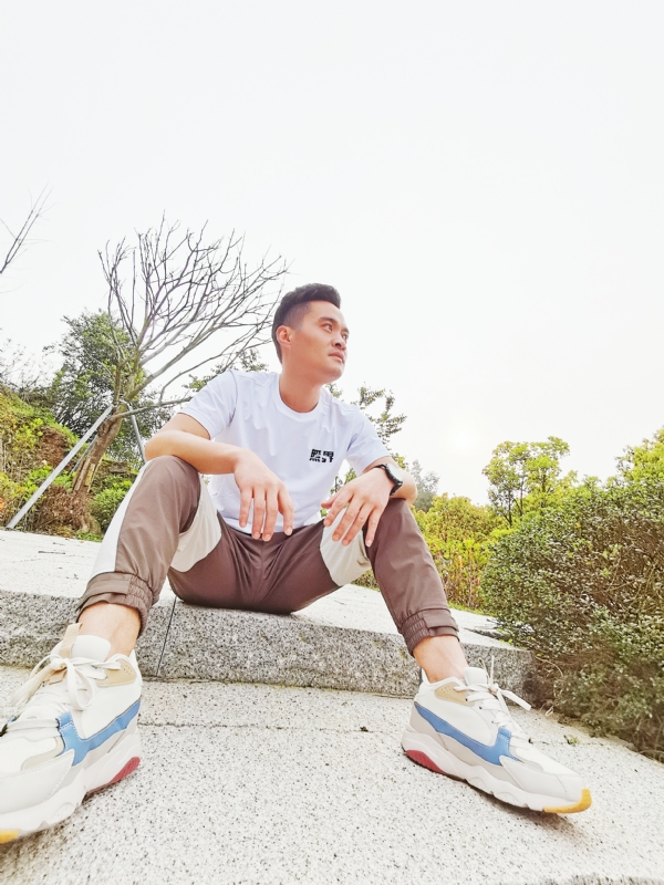 一个人，干净利落的第一张照片--邵武征婚网