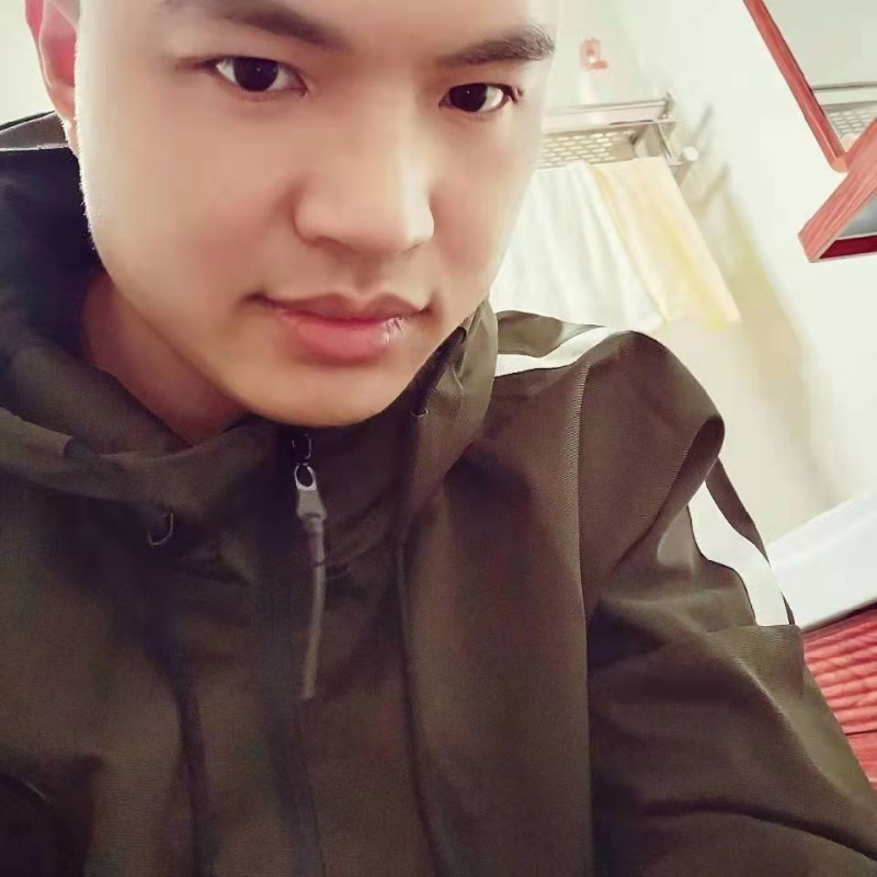 高大上的宅男的第二张照片--邵武征婚网