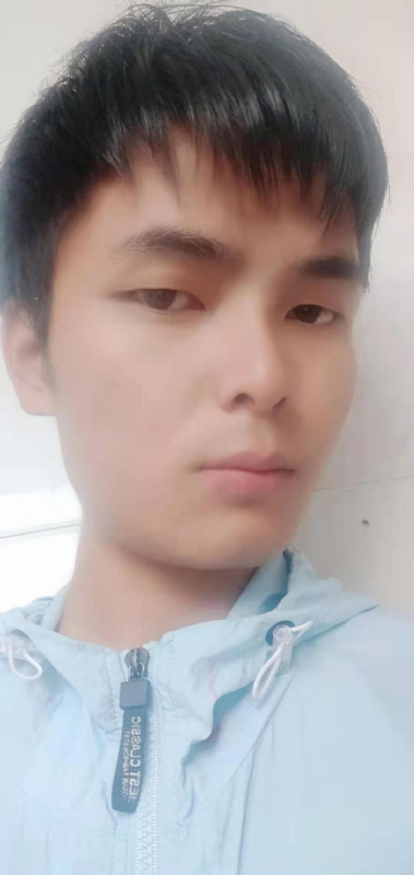 安静的男生的第一张照片--邵武征婚网