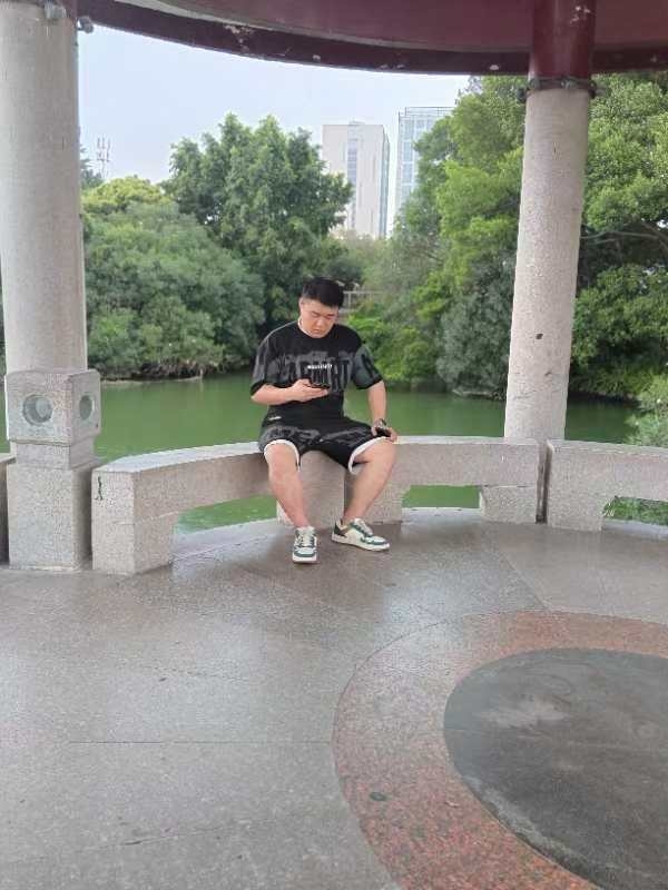 不善挽留的第二张照片--邵武征婚网